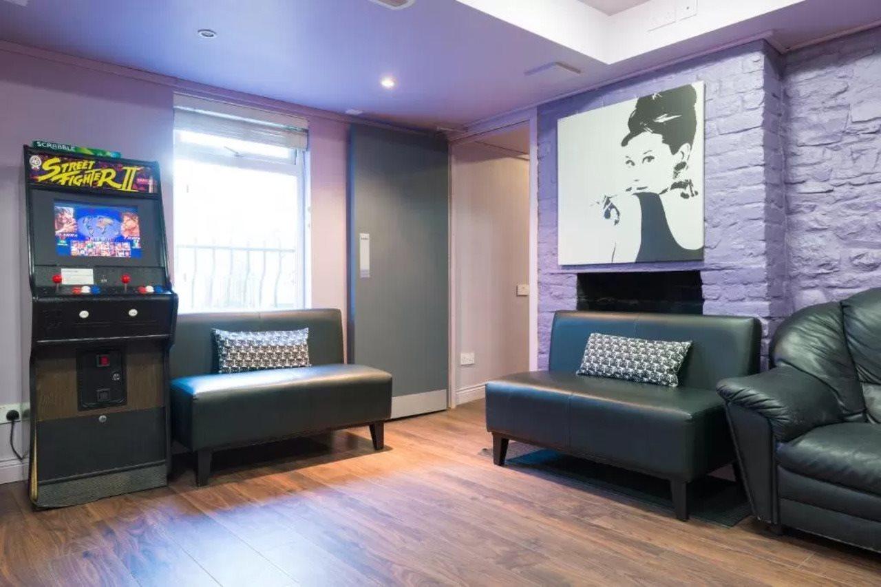 The Times Hostel - Camden Place ดับลิน ภายนอก รูปภาพ