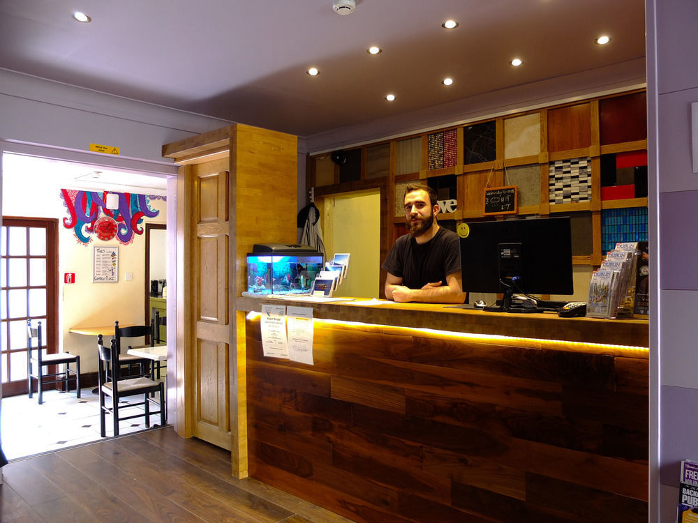 The Times Hostel - Camden Place ดับลิน ภายนอก รูปภาพ