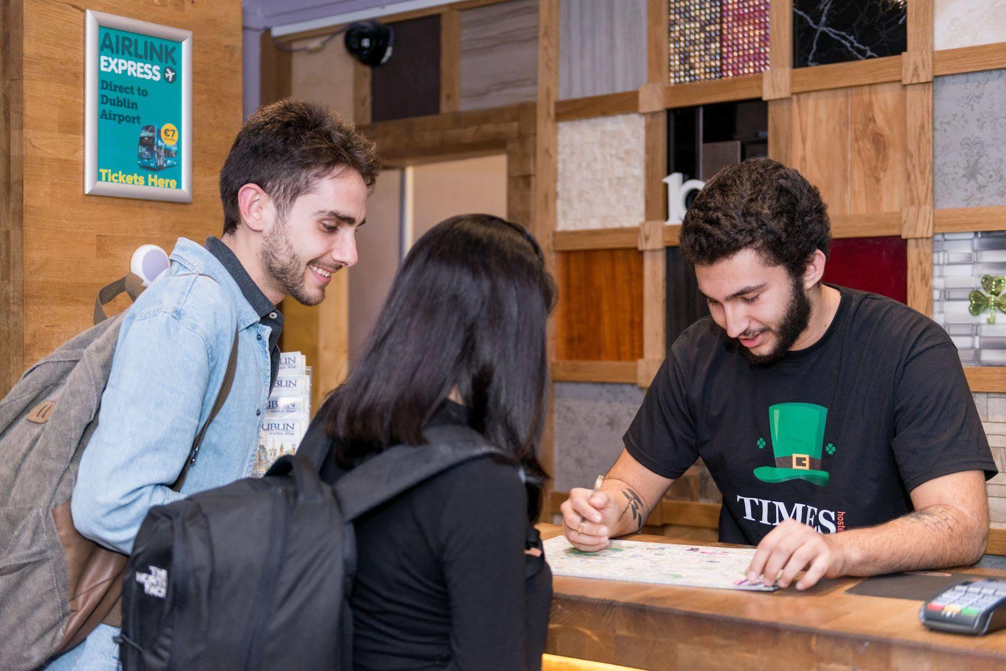 The Times Hostel - Camden Place ดับลิน ภายนอก รูปภาพ